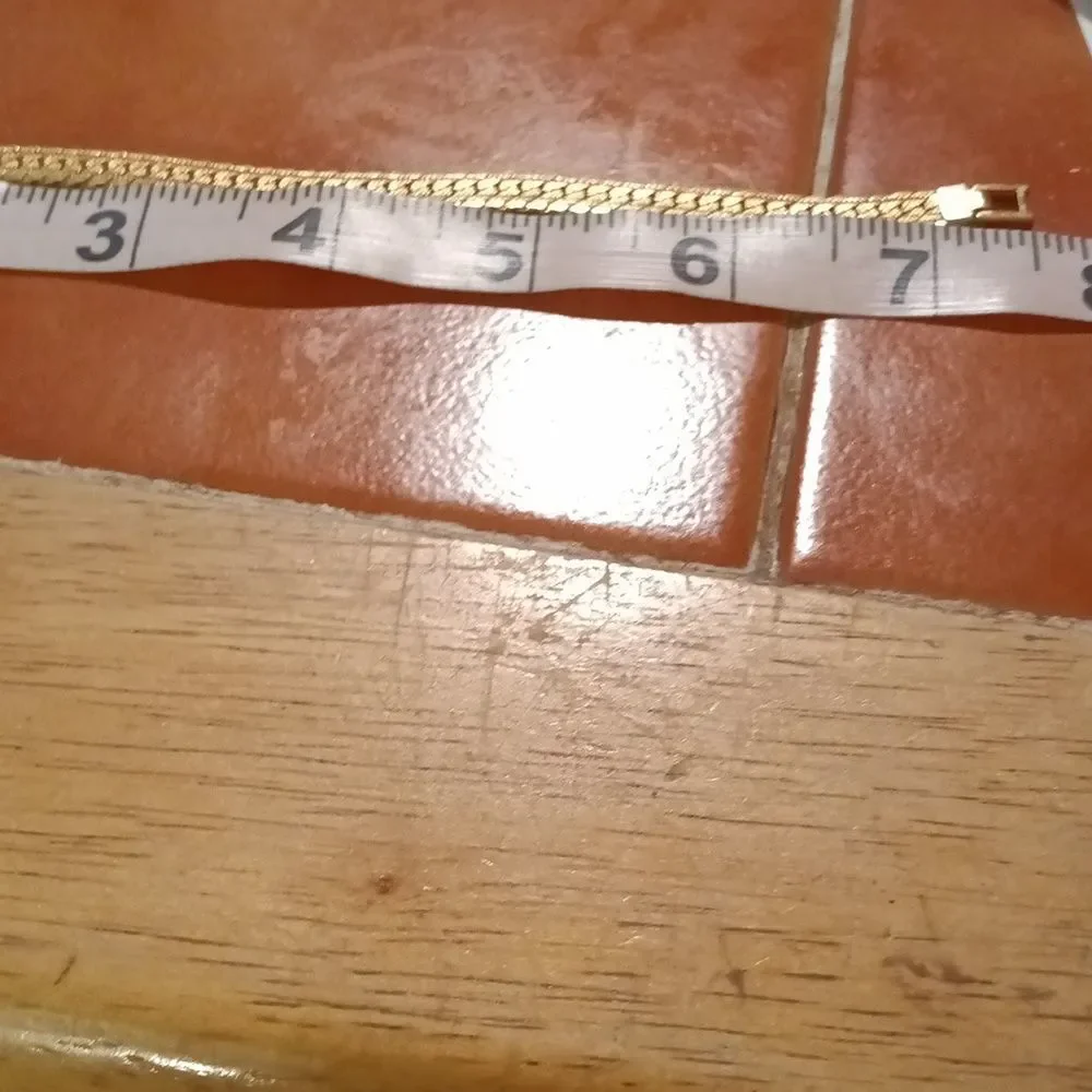 Signed Vintage Napier Gold tone Herringbone Bracelet 7.5 inches